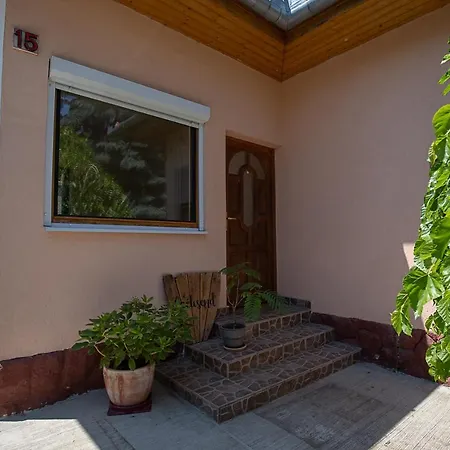 Szelcsend Apartment