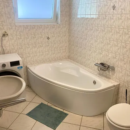 Szélcsend Apartman Balatonföldvár